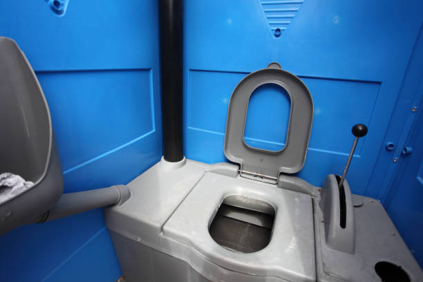 Best Porta potty rental near me  in Bridgeport, OH